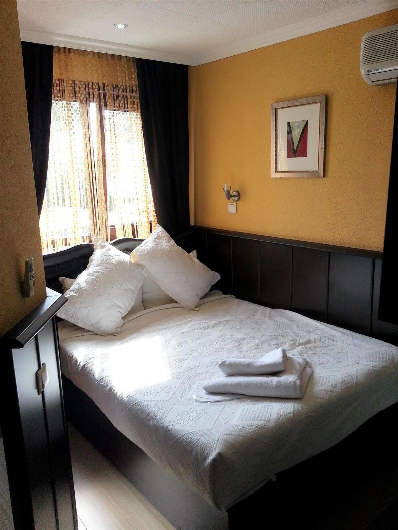 Arasta Hotel Istanbul Exterior photo